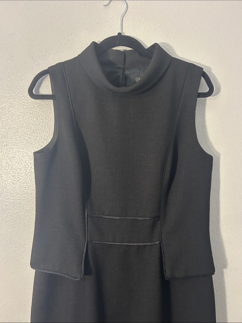 David Meister Black Sleeveless Mock-Neck Sheath Dress - Picture 10 of 12
